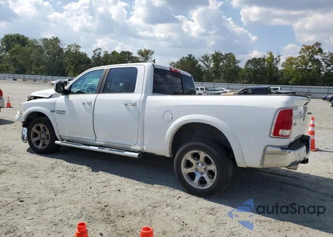 2018 Ram 1500 Laramie z USA, uszkodzony, nr VIN 1C6RR6VT4JS143758